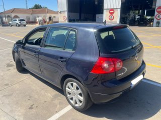 Volkswagen Golf V 1.9 TDI 105