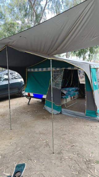 Remolque tienda Comanche