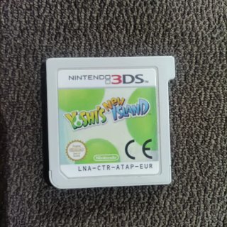 Yoshi's New Island Nintendo 3DS e FIFA 14