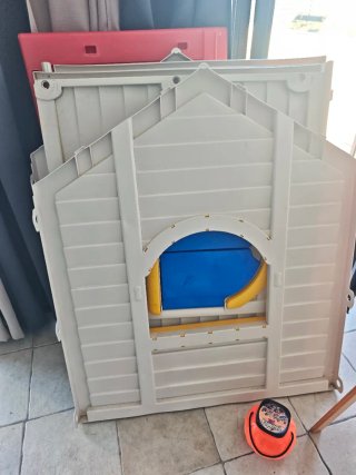 Casita de jardín infantil