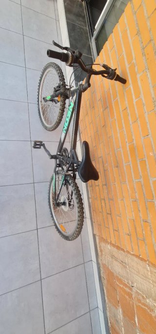 Bicicleta tamaño mediano