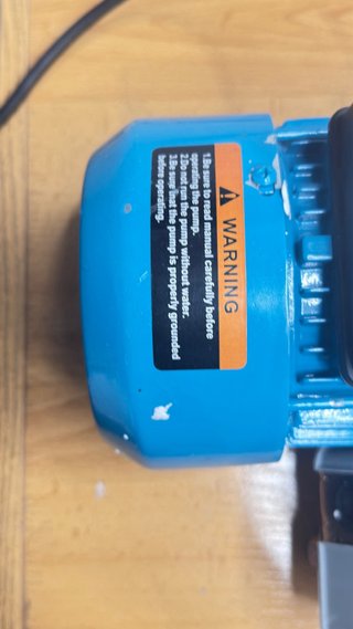 Pompa d'acqua multicellulare per superficie