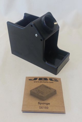 Soldador JBC 30W con soporte y accesorios