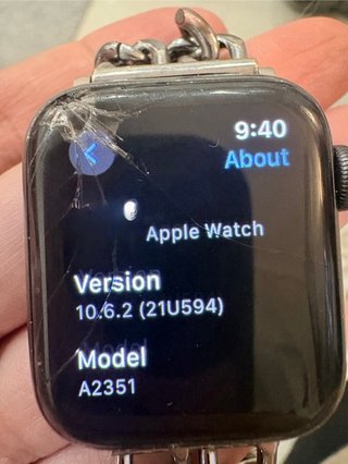 Apple Watch SE 3 40mm Negro/Plata