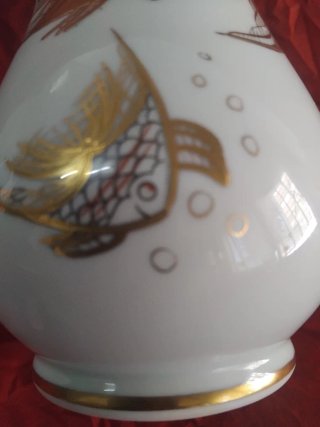 ANTIGUO FLORERO.