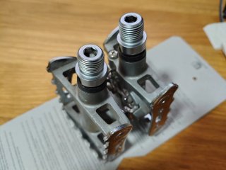 Pedales Shimano M324 SPD Mixtos MTB