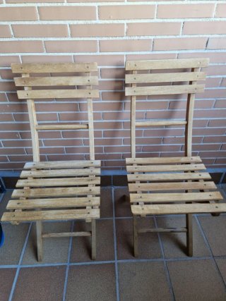 Mesa y 2 Sillas Exterior Madera Plegables