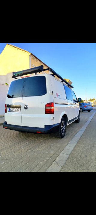 Volkswagen Transporter T5 2004