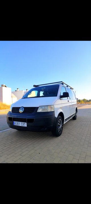 Volkswagen Transporter T5 2004