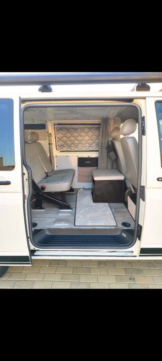 Volkswagen Transporter T5 2004