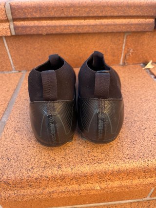 Scarpe da calcio Nike Mercurial nere per bambini