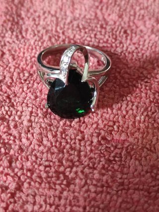 Set in argento sterling con anello, orecchini e spilla