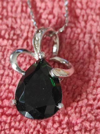 Set in argento sterling con anello, orecchini e spilla