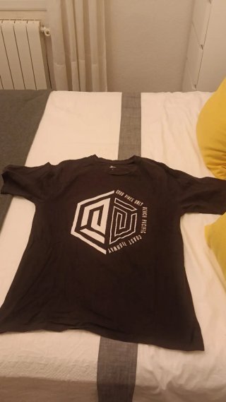 Camiseta Negra Hombre Good Vibes Only