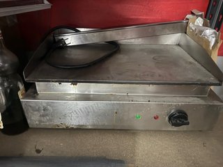 Plancha cocina industrial