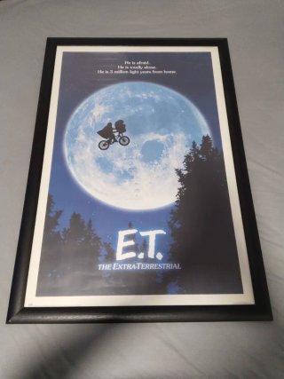 Póster E.T. con marco 61.9x51.5cm