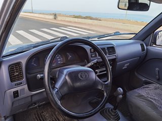 Toyota Hilux Doble Cabina 4x4 2.4TD 2000 90CV