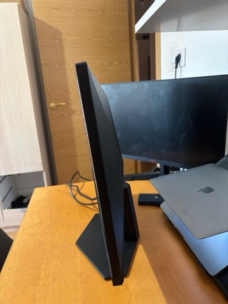 Monitor 24” AOC