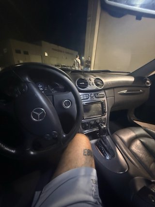Mercedes-Benz  CLK 2003