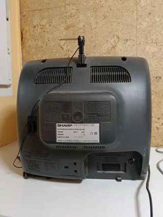Televisor CRT Sharp 14 ¡Ideal Retro!