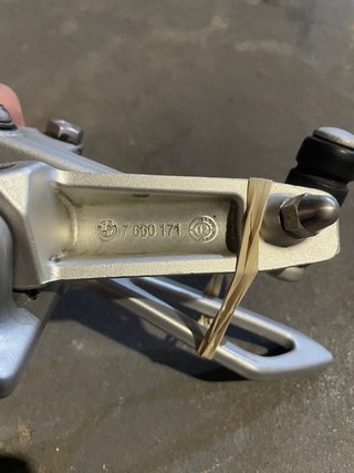 Estribo Izquierdo BMW F800