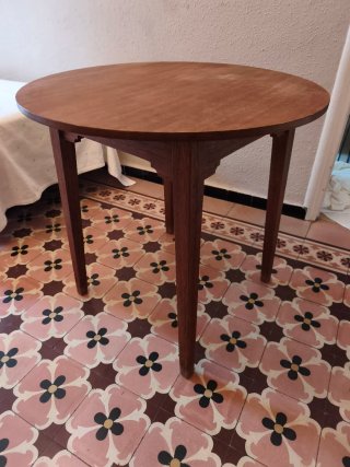Mesa camilla redonda de madera