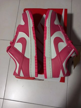 Nike Dunk Low Mujer Rosa y Blanco