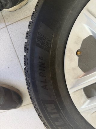 Llantas Jeep Renegade Michelin Alpin 6 215/65 R16