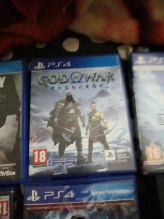 PS4 (PlayStation 4) con 7 giochi