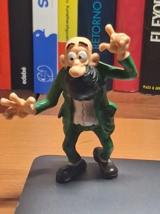 Figura PVC Profesor Bacterio
