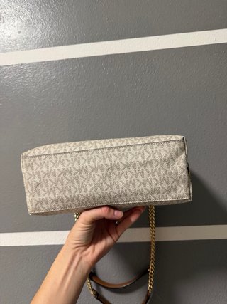 Borsa Michael Kors monogram beige e oro