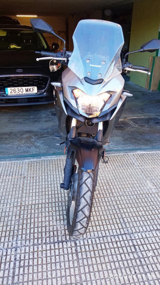 Kawasaki Versys X300 Aventura Gris/Negra