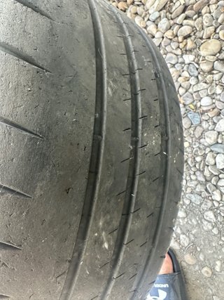 Michelin Pilot Sport Cup 2 235/35ZR19
