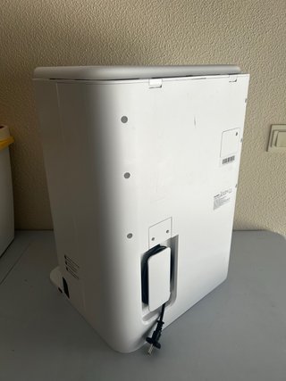 Robot Aspirador y Fregasuelos Eureka J12 Ultra
