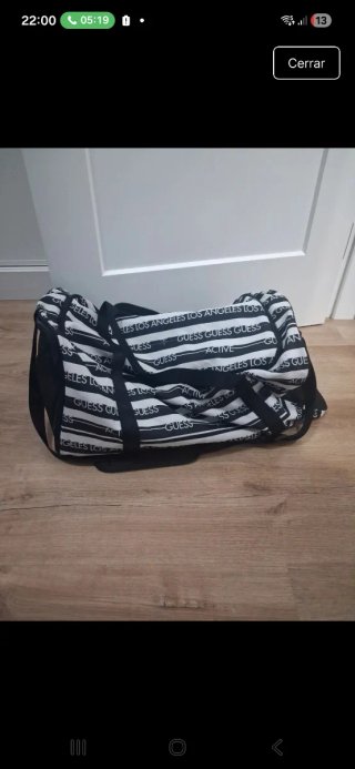 Bolsa de viaje Guess