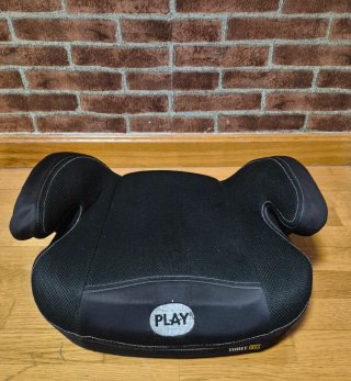 Alzador coche Isofix PLAY