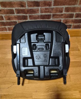Alzador coche Isofix PLAY