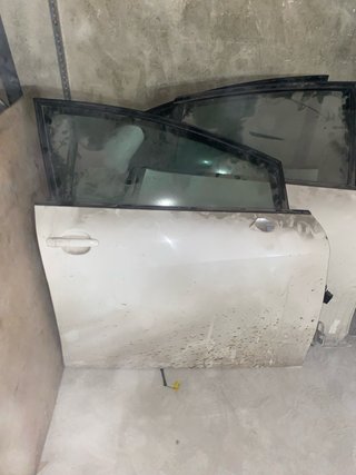 Puerta copiloto Seat León