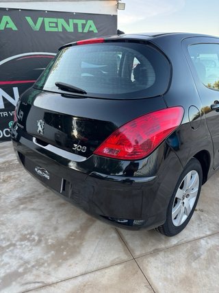 Peugeot 308 2009