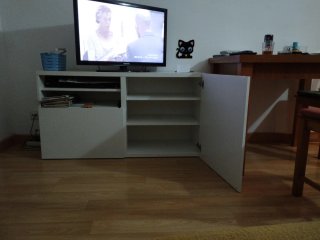 Mueble TV blanco