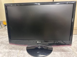 TV LG m2362d 23 pulgadas full HD 1080P