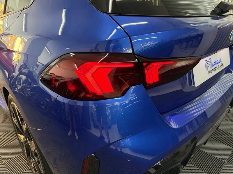 BMW Serie 1 M135 xDrive (F70) 2025, foto 8