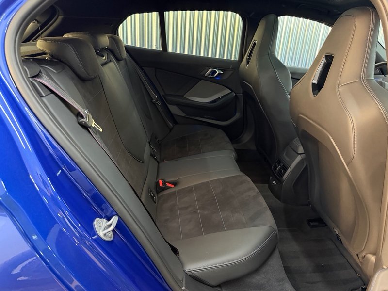 BMW Serie 1 M135 xDrive (F70) 2025, foto 28