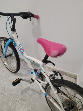 Bicicleta Decathlon Btwin 20 Niña