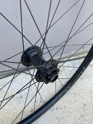 Rueda Delantera Roval DH 29”