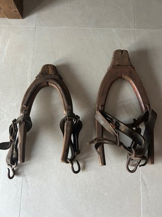 Arneses antiguos para mulas