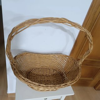 Cestas de mimbre con asa