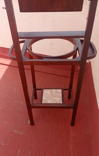Palangana de madera y cerámica