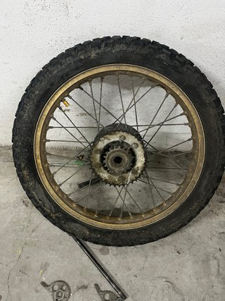Ruedas Delantera y Trasera Puch