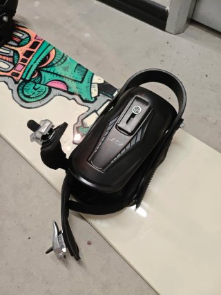 Tabla de Snowboard con Fijaciones y funda